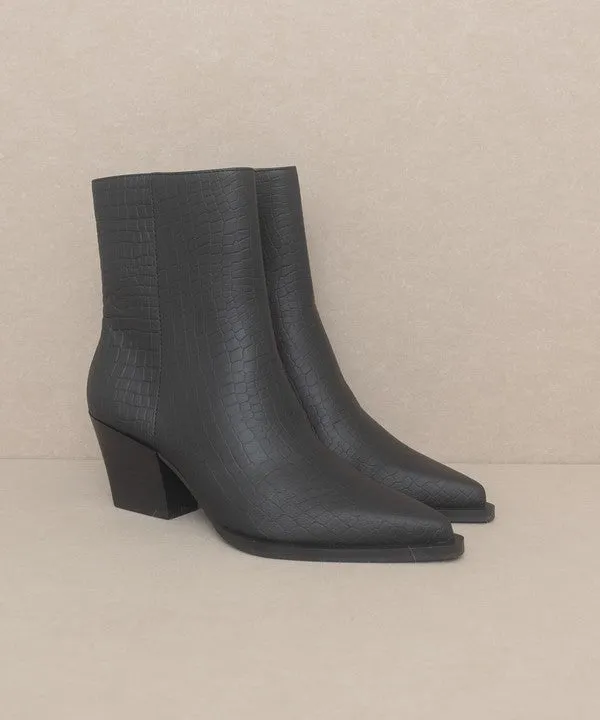 Best Day Ever - Alligator Print Booties